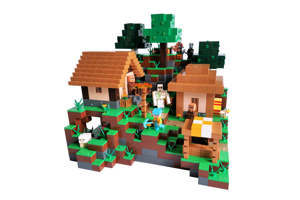 The Plains Village MOC by Edge of Bricks