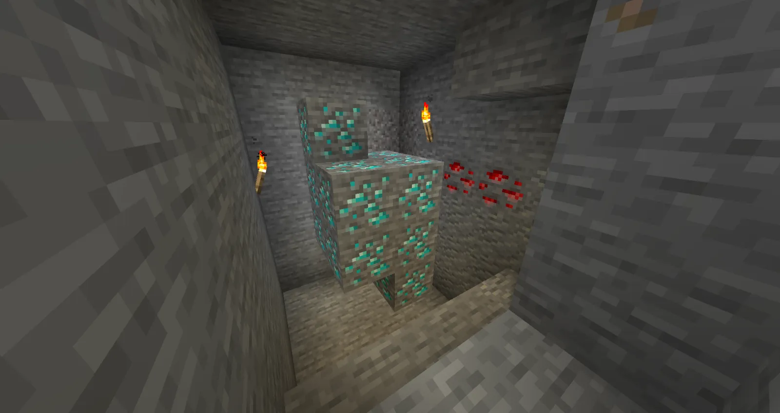 Agglomerato di 10 minerali di diamante in Minecraft