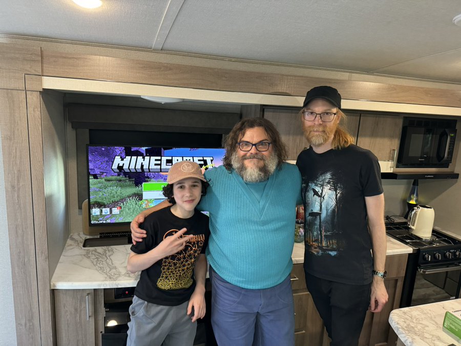 Minecraft Enchantments Guide: Best Setup for 2026