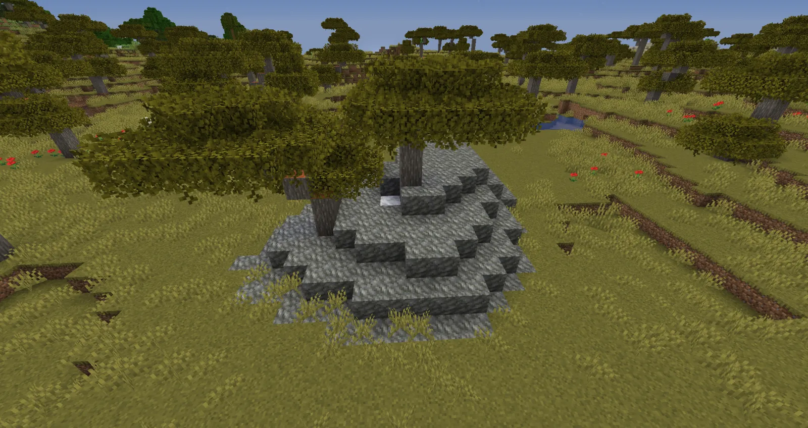 AmethystGeodeAboveGround в Minecraft